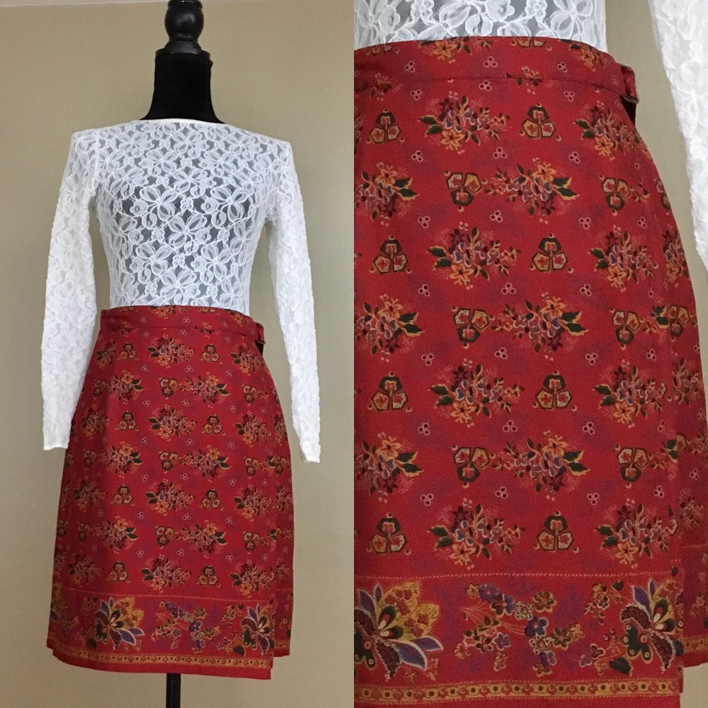 Woolrich Women’s Red Floral Print Wrap Mini Skirt